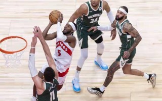 星空体育官网-雄鹿主场力克76人，豪取七连胜