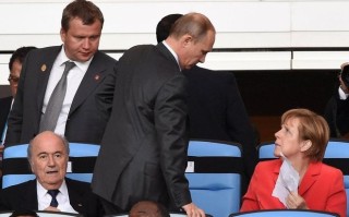 星空体育官网入口-纷争不止，球队内部团结一致