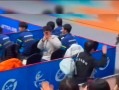 星空体育官网-惊心动魄比赛现场，球迷情绪高涨