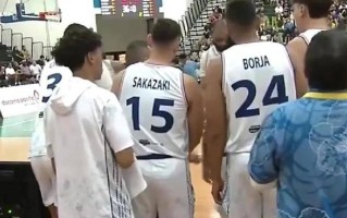 星空体育官方网站-关岛球队突破对方防线，取得宝贵胜利