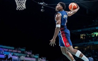 星空体育-猎鹰整队换血，球队期许一飞冲天