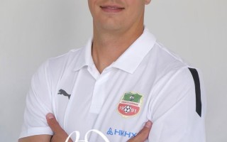 星空体育app-皇马新援门将库巴不断表现稳定，保证球队胜利