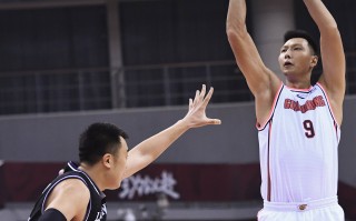 星空体育官方网站-广东男篮再次折桂总决赛，再创历史传奇