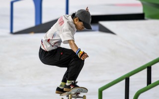 星空体育官方网站-比赛中的精彩瞬间，引人入胜！