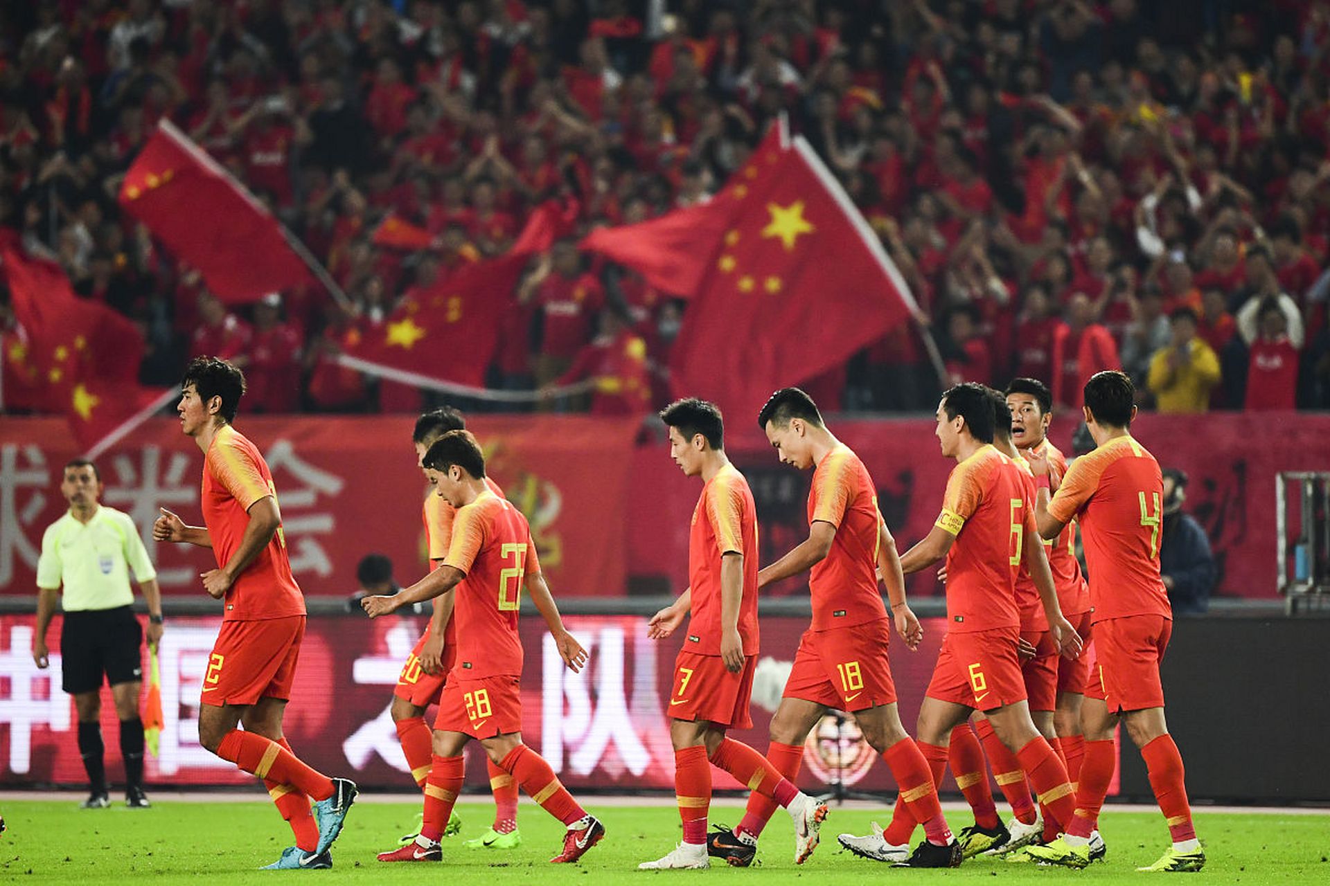 星空体育官网-国际足球巨擘齐聚，中国队蓄势待发-第2张图片-星空体育官方网站