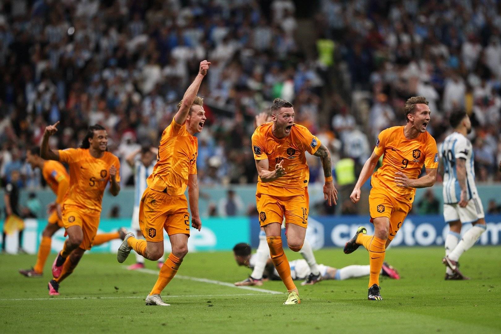 星空体育官网-荷兰不敌挪威，陷入小组不利-第2张图片-星空体育官方网站