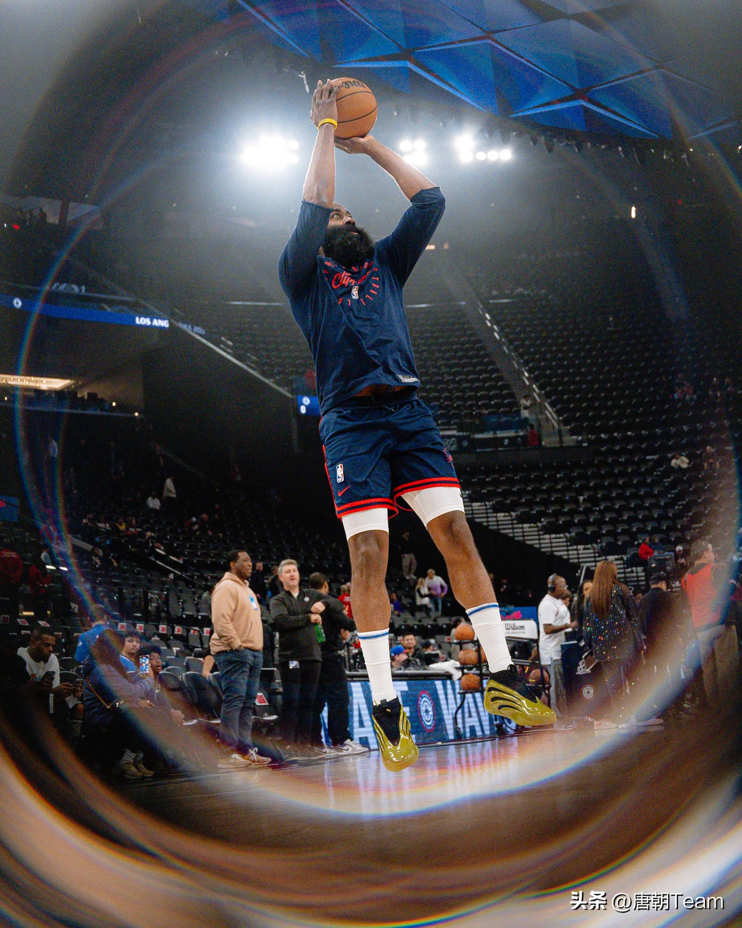 星空体育-快船队新秀在比赛中表现大放异彩-第2张图片-星空体育官方网站 星空体育-快船队新秀在比赛中表现大放异彩-第2张图片-星空体育官方网站