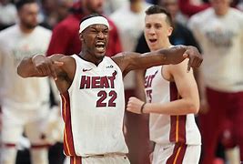 星空体育官网-汉克顿主场演绎，海立队能力全面领先-第2张图片-星空体育官方网站