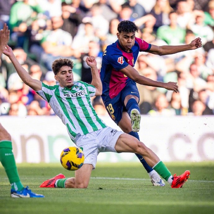 星空体育官方网站-皇家贝蒂斯球员表现惊艳，球队防守体系稳固-第1张图片-星空体育官方网站