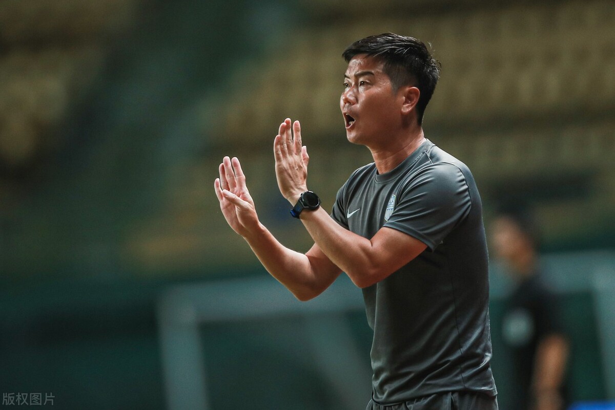 星空体育app-多特蒙德青训培养出实力新星,球队未来可期-第2张图片-星空体育官方网站 星空体育app-多特蒙德青训培养出实力新星,球队未来可期-第2张图片-星空体育官方网站