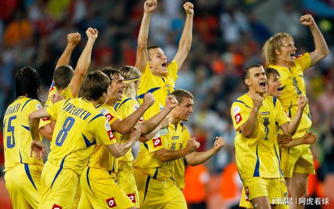 星空体育官网入口-冰岛队被逼平，晋级形势严峻-第1张图片-星空体育官方网站