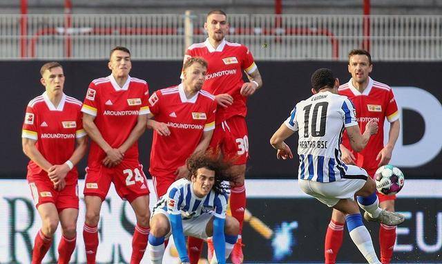 星空体育-奥格斯堡主场击败柏林联合，脱离降级区-第2张图片-星空体育官方网站