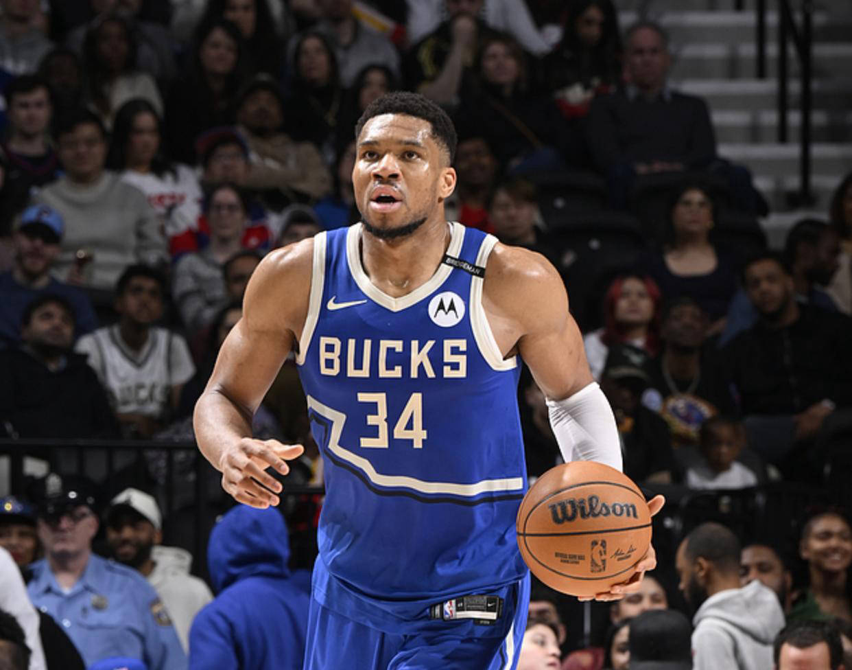 星空体育-雄鹿创下历史性战绩,震惊联盟-第2张图片-星空体育官方网站 星空体育-雄鹿创下历史性战绩,震惊联盟-第2张图片-星空体育官方网站