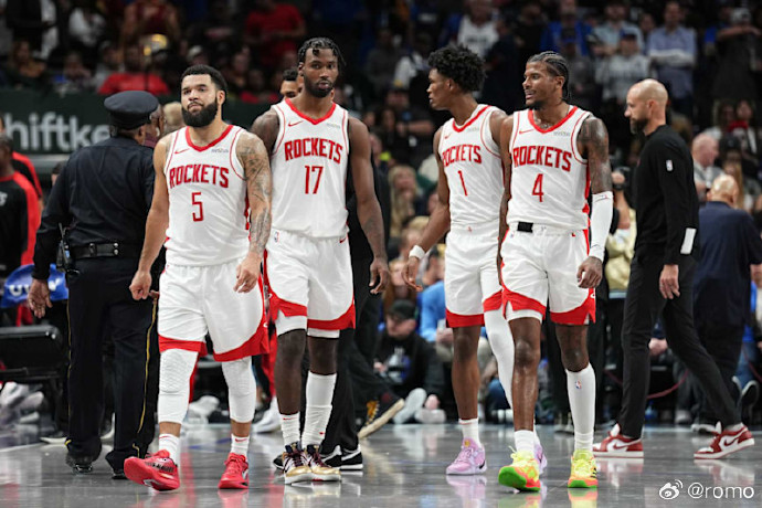 星空体育-球星华丽表现场上精彩对抗持续-第1张图片-星空体育官方网站