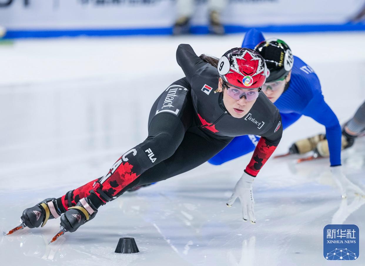 星空体育app-短道速滑比赛女子项目荷兰选手领跑-第2张图片-星空体育官方网站