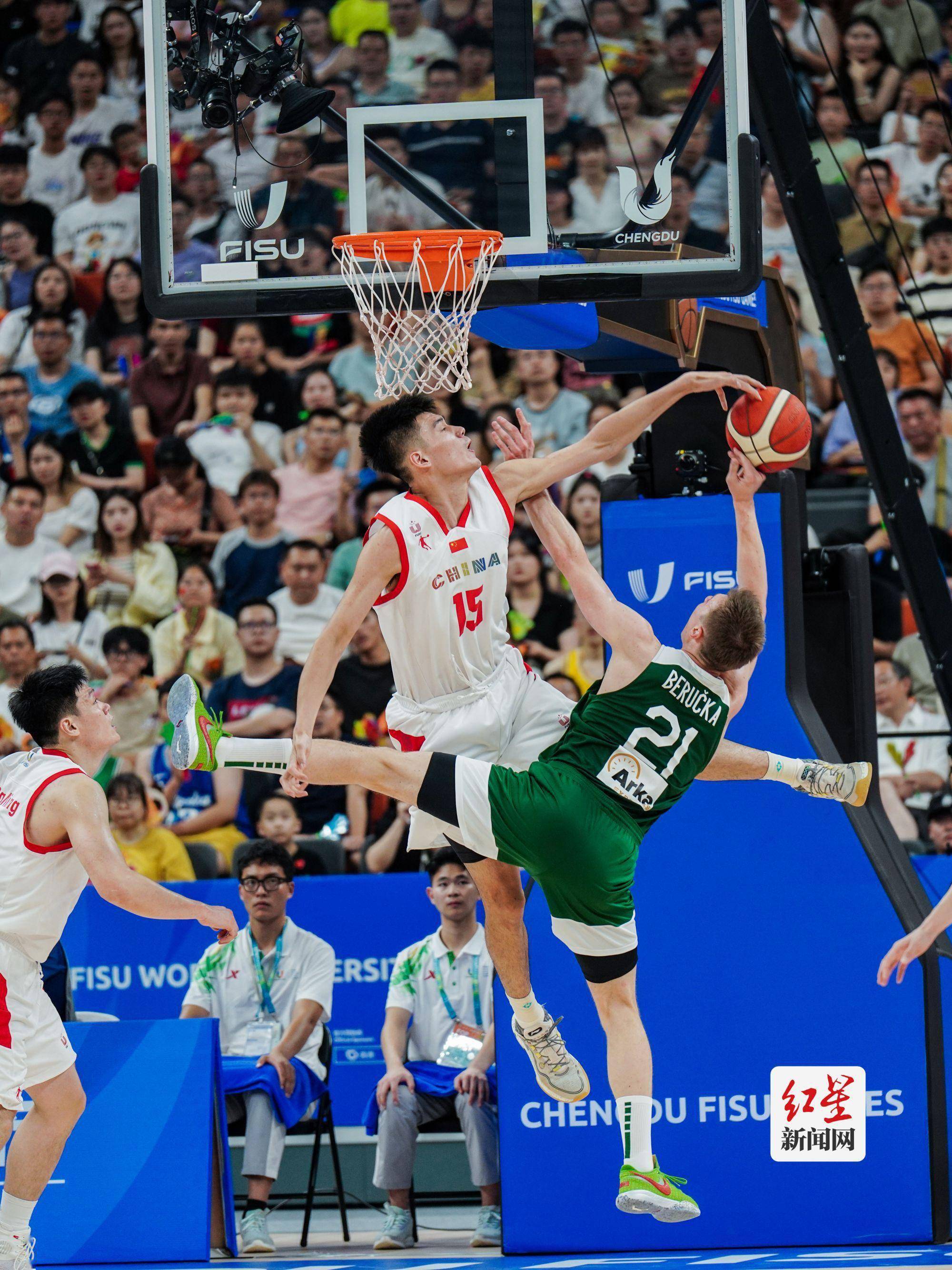 星空体育官方网站-比赛中的精彩瞬间,引人入胜!-第2张图片-星空体育官方网站 星空体育官方网站-比赛中的精彩瞬间,引人入胜!-第2张图片-星空体育官方网站