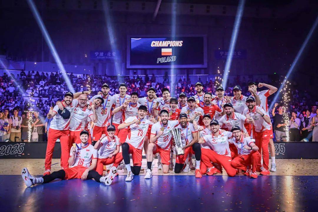 星空体育-意大利击败波兰取得胜利-第1张图片-星空体育官方网站